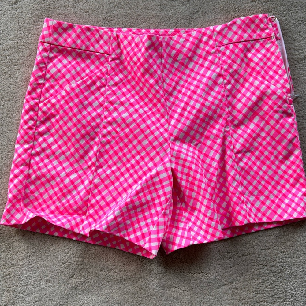 NWOT Lilly Pulitzer bright pink shorts
